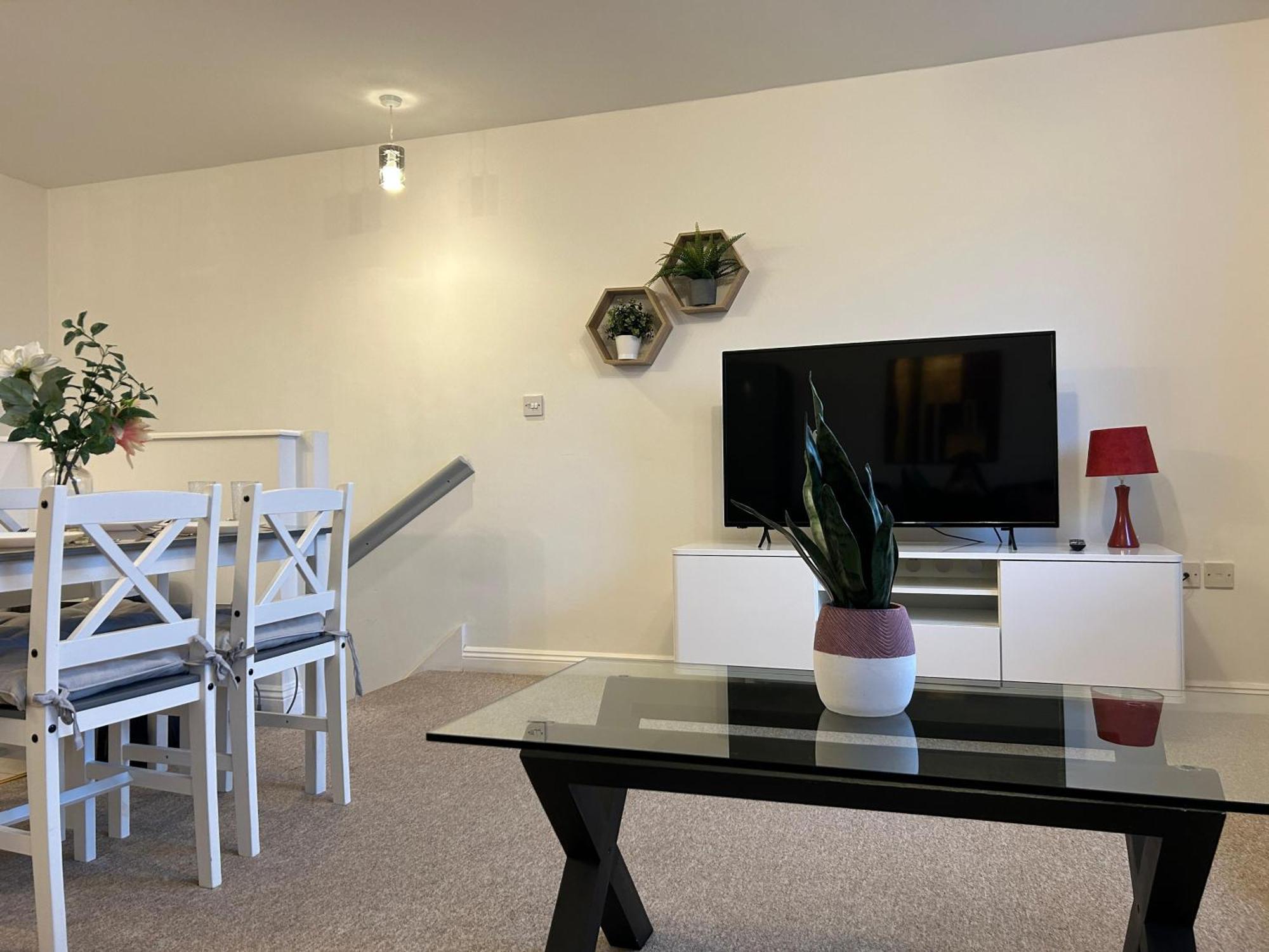 Lovely Serviced Apartment, Free Parking, Oxford Exteriör bild